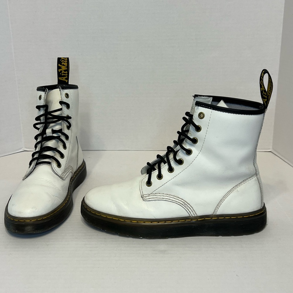 Dr. Martens Zavala combat boots in white leather‎ Size 10
